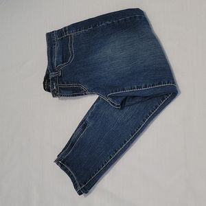 Nine West jeans date night Capri medium wash mid rise Women's size 6